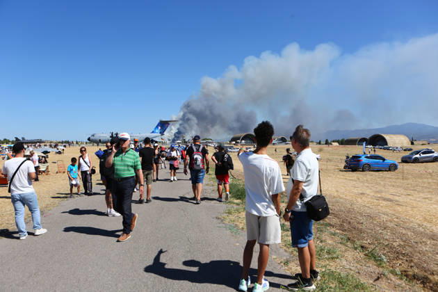 September 5, 2026, Thiva, Voiotia, Greece: Smoke rises after an F-4 Phantom fighter aircraft carrying two pilots crashed during an air show in Greece. Emergency services responded to the scene following the crash. Thiva Greece - ZUMAx103 20260905_zip_x103_006 Copyright: xHarrisxXanthopoulosx