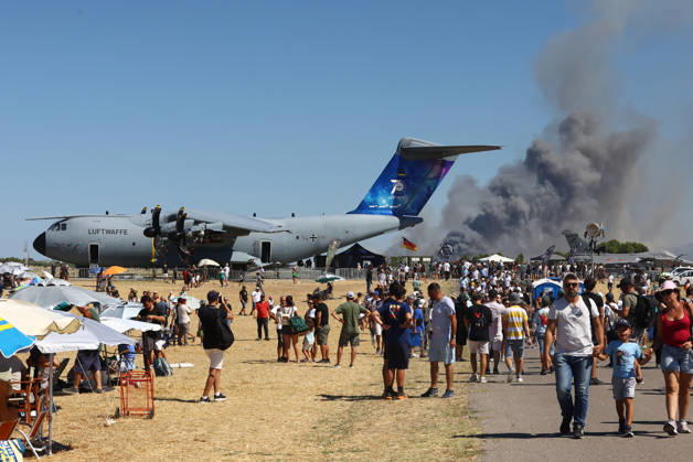 Fighter jet crashes during air show at Tanagra Air Base in Greece ATHENS, GREECE - SEPTEMBER 5: Smoke rises after an Air Force F-4 Phantom fighter jet crashed, during the Athens Flying Week air show at Tanagra Air Base in Athens, Greece, September 5, 2026. Nikos Mitrousias Anadolu Athens Greece. Editorial use only. Please get in touch for any other usage.  Copyright: x2026xAnadoluxNikosxMitrousiasx