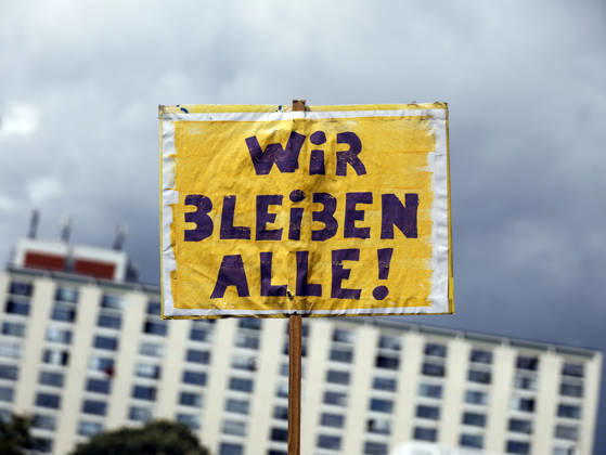 Rent Protest: Protester holding a sign. We re all staying. During a demonstration against high rents and displacement and in favor of expropriating housing corporations, thousands of people protested in Berlin on September 5, 2026. Berlin, Berlin, Germany