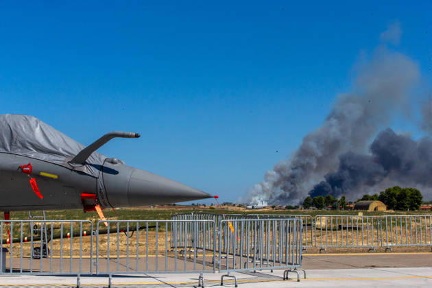 (260905) -- ATHENS, Sept. 5, 2026 -- Smoke rises after an F-4 Phantom fighter jet crashed during the Athens Flying Week air show in Tanagra Air Base, Greece, Sept. 5, 2026. An F-4 Phantom aircraft crashed on Saturday afternoon during the Athens Flying Week air show at Tanagra Air Base, Greek national broadcaster ERT reported. According to ERT, the aircraft suddenly lost altitude and crashed just minutes after the Hellenic Air Force flight demonstration began. No injuries have been reported among spectators. There has been no official information on whether the two pilots used the aircraft s ejection system. ) Photo Flash F-4 Phantom aircraft crashes during Athens air show: media MariosxLolos 