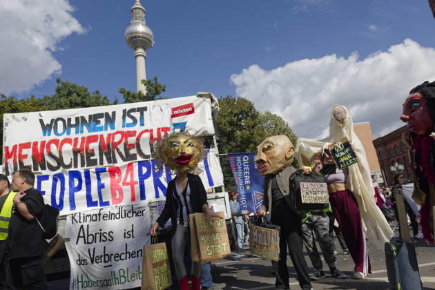 Demonstration Against High Rents in Berlin, September 5, 2026, Germany, Berlin: A demonstration organized by numerous organizations in downtown Berlin against high rents, rent gouging, and displacement, and in support of the expropriation and municipalization of large housing stocks