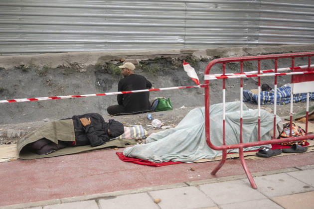 The Government Takes Control of the Port of Ceuta to Provide Humanitarian Assistance to Migrants Several migrants camped out on the street on September 6, 2026, in Ceuta, Spain. The government is taking control of the port of Ceuta to provide humanitarian assistance to migrants in tents and other spaces, as provided for in a resolution from the Ministry of Transportation and Sustainable Mobility published this Saturday and reviewed by Europa Press. Specifically, the department led by Óscar Puente authorizes the Secretary of State for Migration to temporarily use an area of 16,000 square meters of public port land located in the Poniente Expansion, Phase I, within the service area of the Port of Ceuta SEPTEMBER 5, 2026 MIGRANTS IMMIGRATION  Copyright: xMarcosxMorenox 7751565
