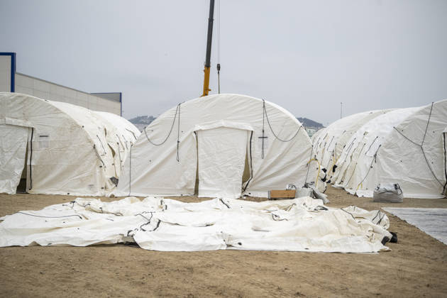 Installation of new tent shelters in Ceuta Installation of new tent shelters next to the Ceuta Food Bank, September 5, 2026, in Ceuta, Spain The government takes control of the port of Ceuta to provide humanitarian assistance to migrants in tents and other spaces, as provided for in a resolution by the Ministry of Transportation and Sustainable Mobility published this Saturday, as reported by Europa Press SEPTEMBER 5, 2026 TENT CAMP MIGRANTS IMMIGRANTS MIGRATION CRISIS HUMANITARIAN CRISIS Ceuta Ceuta, Spain  Copyright: xMarcosxMorenox 7751748