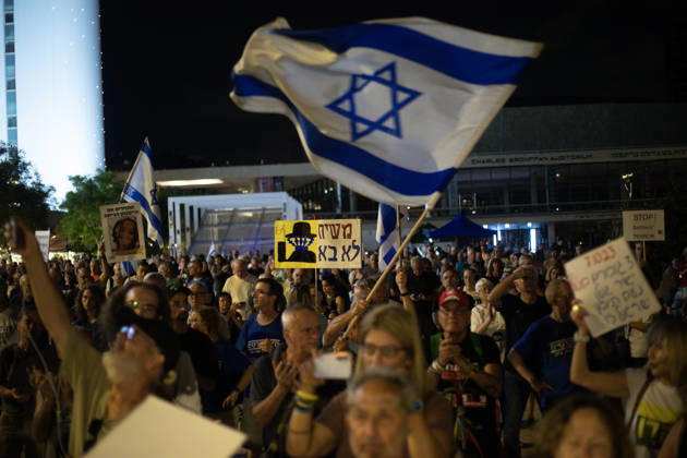 Government s military and political policies protested in Tel Aviv TEL AVIV, ISRAEL - SEPTEMBER 5: Demonstrators gather at Habima Square to protest Prime Minister Benjamin Netanyahu and the current government s military and political policies in Tel Aviv, Israel, on September 5, 2026. The demonstrators call for an end to Israel s attacks on Gaza and its settlement policies, while carrying banners protesting ongoing violations by Israeli soldiers in the West Bank. Mostafa Alkharouf Anadolu Tel Aviv Israel. Editorial use only. Please get in touch for any other usage.  Copyright: x2026xAnadoluxMostafaxAlkharoufx