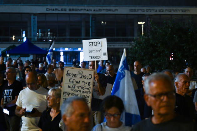 Government s military and political policies protested in Tel Aviv TEL AVIV, ISRAEL - SEPTEMBER 5: Demonstrators gather at Habima Square to protest Prime Minister Benjamin Netanyahu and the current government s military and political policies in Tel Aviv, Israel, on September 5, 2026. The demonstrators call for an end to Israel s attacks on Gaza and its settlement policies, while carrying banners protesting ongoing violations by Israeli soldiers in the West Bank. Mostafa Alkharouf Anadolu Tel Aviv Israel. Editorial use only. Please get in touch for any other usage.  Copyright: x2026xAnadoluxMostafaxAlkharoufx