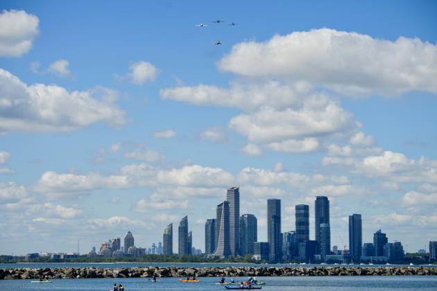 Canadian International Air Show 2026 Airplane show at the Canadian International Air Show on September 5, 2026 in Toronto, Canada. North America™s longest‘running air show, which celebrates its 77th edition in 2026. (Photo by Au Lok Nin Nexpher Images) Toronto ON