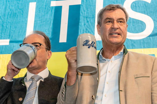 Markus Söder, Minister President of Bavaria, CSU, and Alexander Dobrindt, Federal Minister of the Interior, at the traditional political morning beer gathering at the Gillamoos folk festival in Abensberg, September 7, 2026, Germany, Abensberg, September