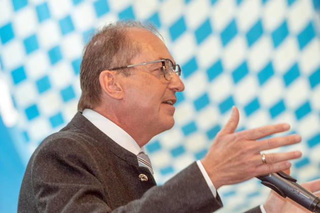 Alexander Dobrindt, CSU, Federal Minister of the Interior, CSU, at the traditional political morning beer gathering at the Gillamoos folk festival in Abensberg, September 7, 2026, Germany, Abensberg, September 7, 2026, Alexander Dobrindt, CSU, Federal Minister of the Interior, speech at the traditional political morning beer gathering at the Gillamoos folk festival, Hofbräuzelt