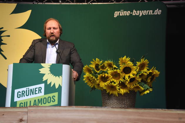 Anton Hofreiter, Member of the German Bundestag (Alliance 90 The Greens), Chair of the European Affairs Committee, Abendsberg, September 7, 2026. Political morning beer gathering at the Gillamoos in the Alliance 90 The Greens wine tent. Photo: Abendsberg
