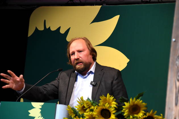 Anton Hofreiter, Member of the German Bundestag (Alliance 90 The Greens), Chair of the European Affairs Committee, Abendsberg, September 7, 2026. Political morning beer gathering at the Gillamoos in the Alliance 90 The Greens wine tent. Photo: Abendsberg