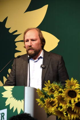 Anton Hofreiter, Member of the German Bundestag (Alliance 90 The Greens), Chair of the European Affairs Committee, Abendsberg, September 7, 2026. Political morning beer gathering at the Gillamoos in the Alliance 90 The Greens wine tent. Photo: Abendsberg