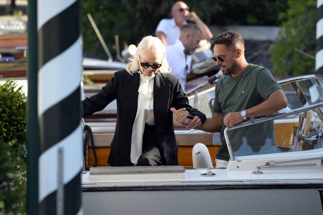 Pamela Anderson arriving at the pier of the Excelsior Hotel at the 2026 Venice Biennale, the 83rd Venice International Film Festival, Venice, September 7, 2026 Foto:xA.xM.xTinghinox xFuturexImagex anderson_6901
