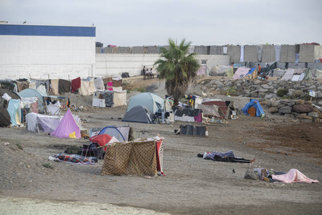 Settlements Continue on El Trampolín Beach Settlements on El Trampolín Beach, as of September 7, 2026, in Ceuta, Spain. Despite having been evicted, the encampment on El Trampolín Beach resembles a makeshift city and remains occupied by people who continue to arrive in Ceuta. SEPTEMBER 7, 2026 Ceuta, Spain  Copyright: xMarcosxMorenox 7756318