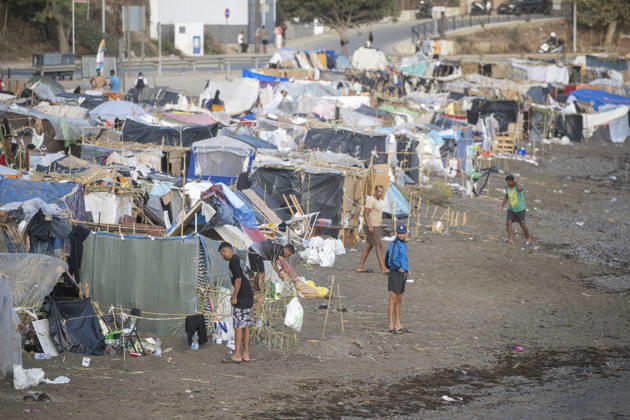Settlements Continue on El Trampolín Beach Settlements on El Trampolín Beach, as of September 7, 2026, in Ceuta, Spain. Despite having been evicted, the encampment on El Trampolín Beach resembles a makeshift city and remains occupied by people who continue to arrive in Ceuta. SEPTEMBER 7, 2026 Ceuta, Spain  Copyright: xMarcosxMorenox 7756324