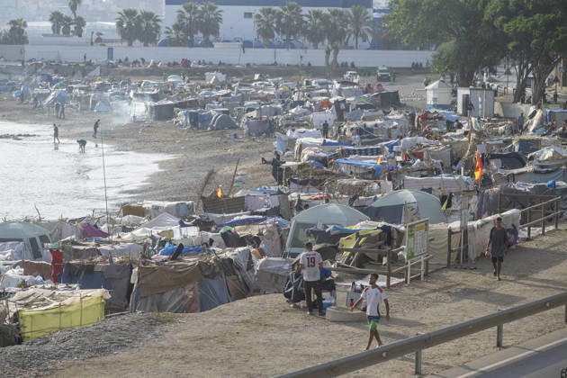 Settlements Continue on El Trampolín Beach Settlements on El Trampolín Beach, as of September 7, 2026, in Ceuta, Spain. Despite having been evicted, the encampment on El Trampolín Beach resembles a makeshift city and remains occupied by people who continue to arrive in Ceuta. SEPTEMBER 7, 2026 Ceuta, Spain  Copyright: xMarcosxMorenox 7756326