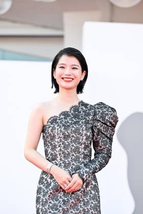 September 7, 2026, Venice, Rome, Italy: Aju Makita on the red carpet for the film Look Back at the 83rd Venice International Film Festival, Venice, September 7, 2026 Venice Italy  - ZUMAa289 20260907_zia_a289_240 Copyright: xMariaxLauraxAntonellix xAgfx