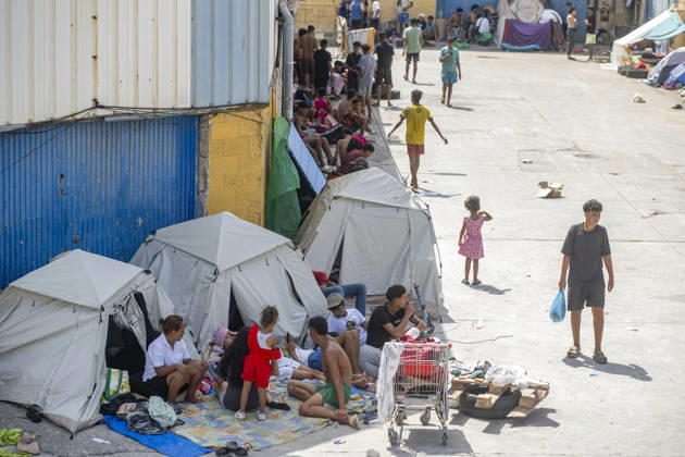 Migration Situation in the Tarajal Warehouses in Ceuta: Migrants living in one of the Tarajal warehouses, as of September 7, 2026, in Ceuta, Spain. The government has taken control of the port of Ceuta to provide humanitarian assistance to migrants in tents and other spaces. Specifically, the department led by Óscar Puente authorizes the Secretary of State for Migration to temporarily use an area of 16,000 square meters of public port land. SEPTEMBER 7, 2026 Ceuta, Spain  Copyright: xMarcosxMorenox 7756406