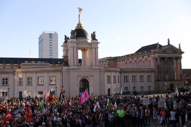 Protesters at the state parliament during a rally against the Alternative for Germany (AfD) party following its victory in the state election in Saxony-Anhalt, Alter Markt, Potsdam, September 7, 2026 Rally against the AfD in Potsdam