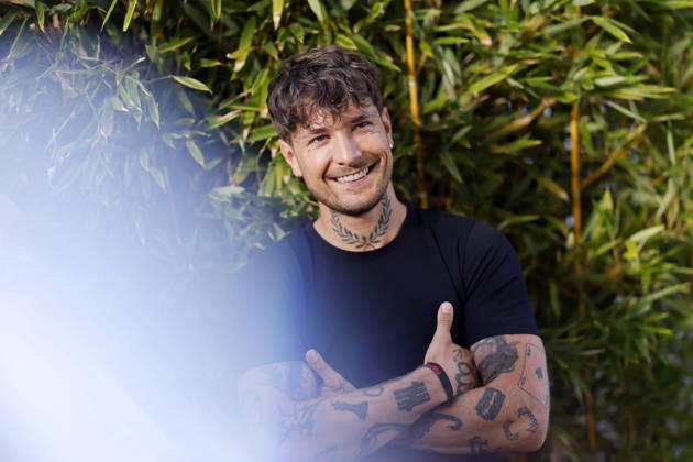 Fitness influencer Willi Banner Willi Willwohl on the green carpet at the premiere of the JOYN series *Surviving Amazonas* at the Bootshaus Köln in Cologne, September 7, 2026, North Rhine-Westphalia, Germany Copyright: xChristophxHardtx