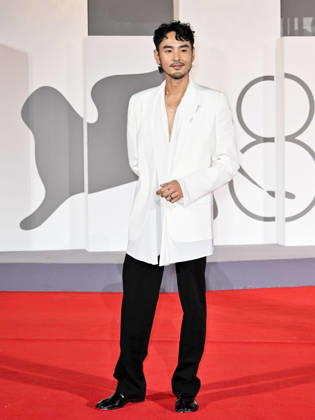 IPA88254660 - Venice, 83rd Venice International Film Festival 2026 - Night 6. Red Carpet for the film *ARRESTED MEMORY*. Pictured: Ethan Juan  Copyright: xSimonexComix xPoolxPhotoxEventsx08x IPA88254660