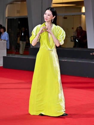 IPA88254646 - Venice, 83rd Venice International Film Festival 2026 - Night 6. Red Carpet for the film *ARRESTED MEMORY*. Pictured: Hsieh Ying-xuan  Copyright: xSimonexComix xPoolxPhotoxEventsx08x IPA88254646