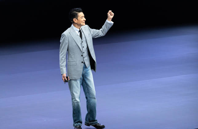 GUANGZHOU, CHINA - SEPTEMBER 07: Andy Lau, brand ambassador for Ultimate Design, speaks at the launch event for the Huawei tri-fold Mate XT 2 on September 7, 2026 in Guangzhou, Guangdong Province of China. Huawei released its latest tri-fold smartphone featuring a new generation chip.  Copyright: xVCGx 111664712398