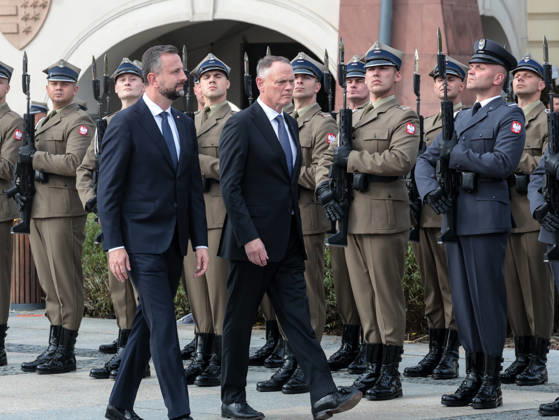 September 7, 2026, Kielce, Poland: Deputy Prime Minister and Minister of Defence of Poland Wladyslaw Kosiniak-Kamysz (L) welcomes Minister of Foreign Affairs of Canada David McGuinty (R). The politicians signed Memorandum of Understanding of bilateral defence cooperation between Canada and Poland. Kielce Poland - ZUMAs197 20260907_aaa_s197_417 Copyright: xDominikaxZarzyckax