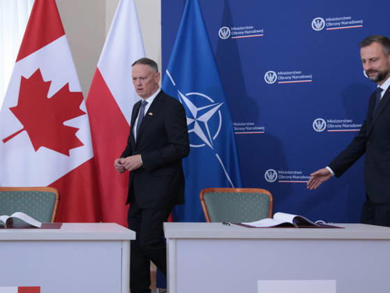 September 7, 2026, Kielce, Poland: Deputy Prime Minister and a Minister of Defence of Poland Wladyslaw Kosiniak-Kamysz (R) and Minister of Foreign Affairs of Canada David McGuinty (L) arrive for a meeting. The politicians signed Memorandum of Understanding of bilateral defence cooperation between Canada and Poland. Kielce Poland - ZUMAs197 20260907_aaa_s197_430 Copyright: xDominikaxZarzyckax