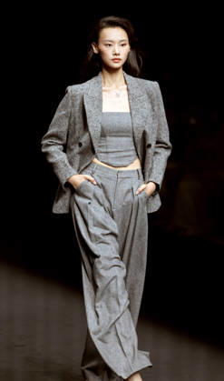 BEIJING, CHINA - SEPTEMBER 07: SYNA brand fashion is displayed on the runway at the China International Fashion Week Autumn 2026 on September 7, 2026 in Beijing, China. The event showcases collections from various designers for the upcoming autumn and winter seasons. Copyright: xVCGx 111664998750