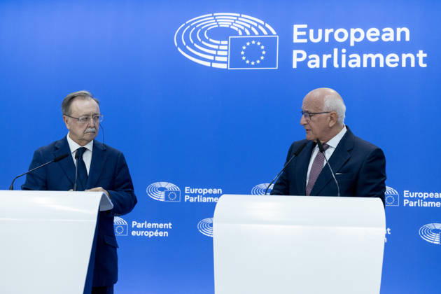 Vivas Speaks Before the European Parliament The president of Ceuta, Juan José Vivas, and PP MEP and Chair of the European Parliament’s Committee on Civil Liberties, Justice, and Home Affairs (LIBE), Javier Zarzalejos, hold a press conference at the European Parliament on September 8, 2026, in Brussels, Belgium. The President of Ceuta, Juan Vivas, is in Brussels to call on the European Union for support in addressing the migration crisis. He has requested a permanent Frontex deployment and emergency funds after meeting with various EU leaders. SEPTEMBER 8, 2026 Nicolas Maeterlinck Spain Copyright: xNicolasxMaeterlinck Belga Europax 7758030