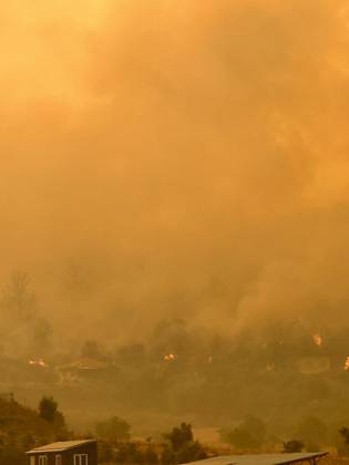 Firefighting continues against forest fire in Antalya ANTALYA, TURKIYE - SEPTEMBER 8: Firefighting teams work from the air and ground to extinguish a forest fire that broke out in the Aksu and Kepez districts and spread across a wide area in Antalya, Turkiye, on September 8, 2026. Ayse Yildiz Anadolu Antalya Turkey. Editorial use only. Please get in touch for any other usage.  Copyright: x2026xAnadoluxAysexYildizx