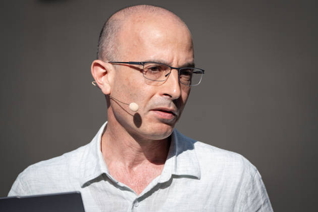 Digital X 2026 Prof. Dr. Yuval Noah Harari, historian, philosopher, and author of *Sapienship* on the Harbour Stage at Digital X 2026. DIGITAL X is Europe’s leading cross-industry digitalization initiative