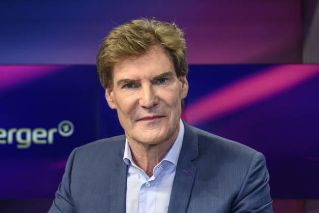 from left: Carsten Maschmeyer, entrepreneur, GER, Berlin, studio, guest on *Maischberger*, political talk show, TV, program, with host Sandra Maischberger, Das Erste, from Adlershof, Am Studio 20, September 8, 2026, Copyright: HMBxMedia UwexKoch