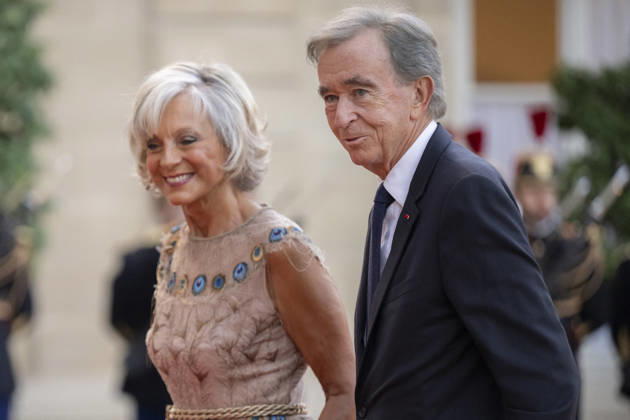 French State dinner for South Korea s President - Paris French-Canadian pianist Helene Mercier-Arnault and LVMH chairman and CEO Bernard Arnault arrive for a State dinner organised by France s President Emmanuel Macron for South Korea s President Lee Jae Myung at the Elysee Presidential Palace, in Paris on September 8, 2026.Photo by Eliot Blondet ABACAPRESS.COM Paris France France  Copyright: xBlondetxEliot ABACAx