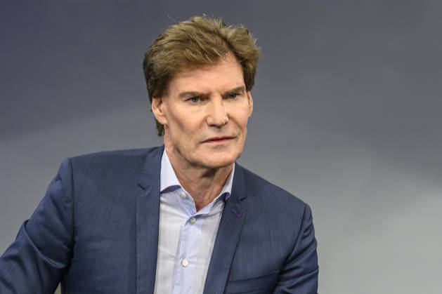 from left: Carsten Maschmeyer, entrepreneur, GER, Berlin, Studio, guest on *Maischberger*, political talk show, TV, program, with host Sandra Maischberger, Das Erste, from Adlershof, Am Studio 20, September 8, 2026, Copyright: HMBxMedia UwexKoch