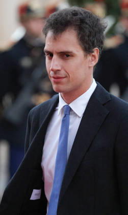 DiÌ‚ner d Etat en l honneur de Mr LEE Jae Myung, PreÌsident de la ReÌpublique de CoreÌe Arthur Mensch (Mistral AI CEO) Emmanuel Macron et Brigitte Macron recoivent Mr LEE Jae Myung, PreÌsident de la ReÌpublique de CoreÌe et son à pouse, Kim Hye-kyung, à l occasion d un diner d à tat au Palais de l Elysà e à Paris, le 8 septembre 2026. French President, Emmanuel Macron and his wife, Brigitte Macron hosted Mr. LEE Jae Myung, President of the Republic of Korea, and his wife, Kim Hye-kyung, at a state dinner at the Elysà e Palace in Paris on September 8, 2026. Copyright: xFabricexChasseryx