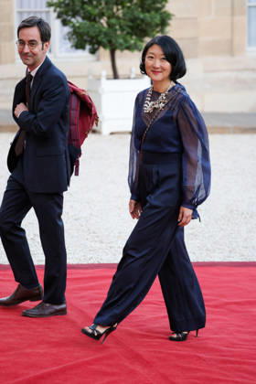 DiÌ‚ner d Etat en l honneur de Mr LEE Jae Myung, PreÌsident de la ReÌpublique de CoreÌe Fleur Pellerin Emmanuel Macron et Brigitte Macron recoivent Mr LEE Jae Myung, PreÌsident de la ReÌpublique de CoreÌe et son à pouse, Kim Hye-kyung, à l occasion d un diner d à tat au Palais de l Elysà e à Paris, le 8 septembre 2026. French President, Emmanuel Macron and his wife, Brigitte Macron hosted Mr. LEE Jae Myung, President of the Republic of Korea, and his wife, Kim Hye-kyung, at a state dinner at the Elysà e Palace in Paris on September 8, 2026. Copyright: xFabricexChasseryx
