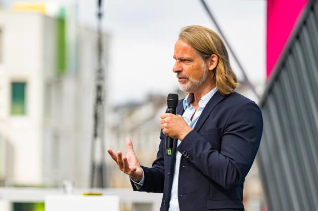 DIGITAL X 2026 at the Rheinauhafen in Cologne, September 8, 2026 Keynote address by philosopher and journalist Richard David PRECHT Visitors learn more at DIGITAL X 2026, Deutsche Telekom’s annual digitalization event, at the Rheinauhafen in Cologne. Under the motto Navig Copyright: xMarcxJohnx