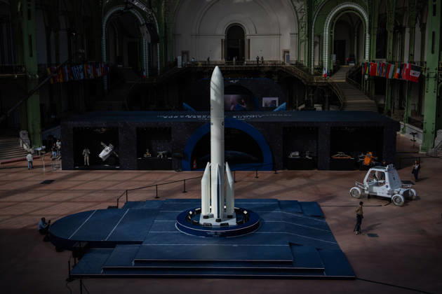 International Space Summit in Paris Aurelien Morissard MAXPPP MAXPPP Paris Sept. 9, 2026 A miniature model of an ESA-Arianespace rocket is on display at the Grand Palais ahead of the opening of a two-day International Space Summit in Paris, France, on Wednesday, September 9, 2026. Aurelien Morissard MAXPPP Paris, France  Copyright: xMAXPPPxAurelienxMorissard MAXPPPx MOR202609099836 MOR202609099836
