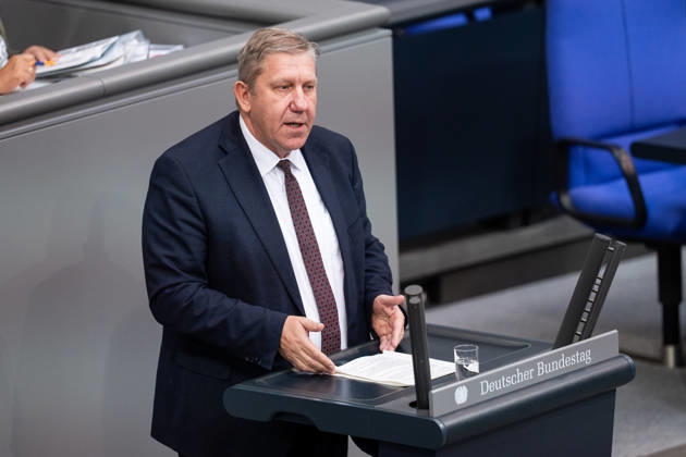 September 9, 2026, GER, Berlin, 92nd session of the German Bundestag in the plenary chamber of the Reichstag building. Andreas Schwarz (SPD) stands at the lectern and speaks. Copyright: xnordphotoxGmbHx xChristianxSchulzex