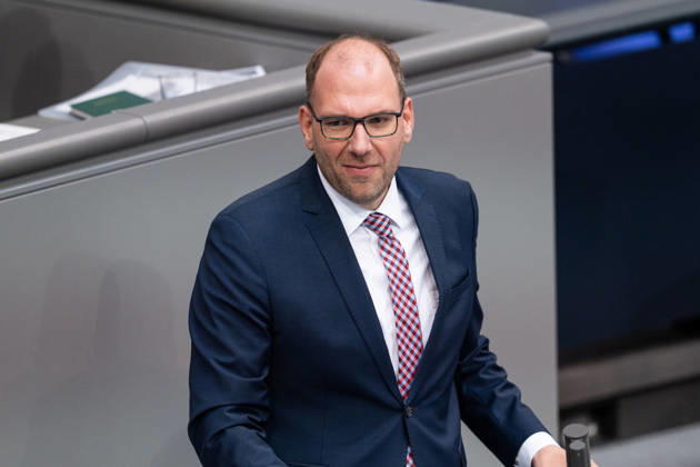 September 9, 2026, GER, Berlin, 92nd session of the German Bundestag in the plenary chamber of the Reichstag building; Jan Wilhelm Pohlmann (CDU CSU) speaks at the lectern Copyright: xnordphotoxGmbHx xChristianxSchulzex