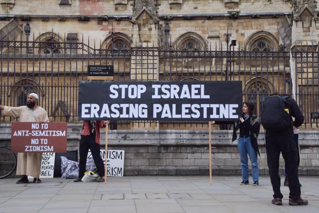 September 9, 2026, London, United Kingdom: Protesters hold a Stop Israel erasing Palestine banner during the demonstration..Protesters gathered in Parliament Square in support of Palestine and against what the protesters call a pro-Israel and Zionist influence in UK politics. London United Kingdom - ZUMAs197 20260909_aaa_s197_113 Copyright: xVukxValcicx