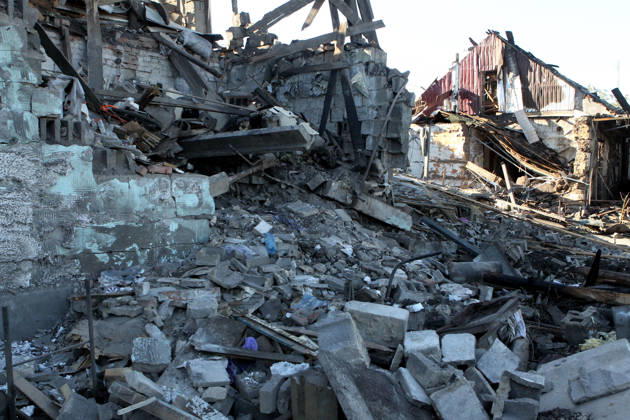 Aftermath of Russian drone attack in Dnipro A private house lies in ruins after a Russian drone attack in Dnipro, Ukraine, on September 9, 2026. On Wednesday night, September 9, Russian drones struck the eastern Ukrainian city. The attack caused fires at warehouses storing building materials and at a private house. Rescuers freed three people, including a 15-year-old boy, from the basement of the damaged home. A 51-year-old man and a 52-year-old woman were taken to hospital. Dnipro Ukraine  Copyright: xMykolaxMiakshykovx originalFilename: ukrinform-aftermat260909_npv3y.jpg