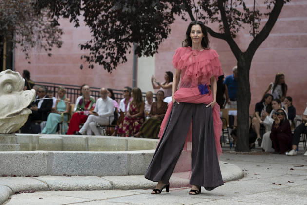 September 9, 2026, Madrid, Spain: A model parades with Maria Lafuente design during the OMODA Fashion Week Madrid at Jardines Sabatini Madrid. Madrid Spain  - ZUMAs197 20260909_aaa_s197_125 Copyright: xAtilanoxGarciax
