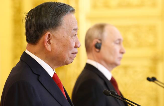 Russia Vietnam 9239585 09.09.2026 Vietnamese President To Lam and Russian President Vladimir Putin take part via videoconference in the opening of a laboratory for the study and prevention of infectious diseases at the Joint Russian-Vietnamese Tropical Research and Technology Centre in Hanoi during their meeting at the Kremlin in Moscow, Russia. Geodakyan Artem Sputnik Moscow Russia  Copyright: xGeodakyanxArtemx