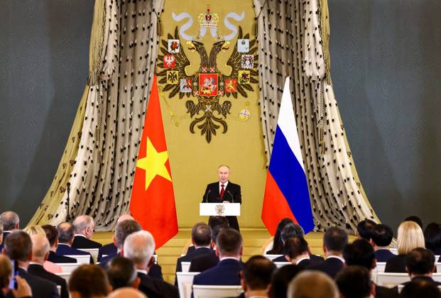 Russia Vietnam 9239597 09.09.2026 Russian President Vladimir Putin makes a statement to the press following a meeting with Vietnamese President To Lam at the Kremlin in Moscow, Russia. Geodakyan Artem Sputnik Moscow Russia  Copyright: xGeodakyanxArtemx