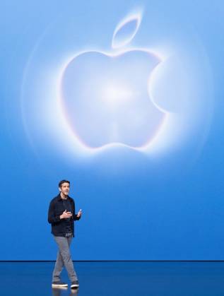 September 9, 2026, Cupertino, United States: Apple Inc. s new chief executive officer, John Ternus, speaks during the company s latest product announcement at an Apple event at the Steve Jobs Theater in Apple Park in Cupertino, California, on September 9, 2026. ( AFP) Cupertino United States  - ZUMAa110 20260909_zaf_a110_072 Copyright: xKarlxMondonx