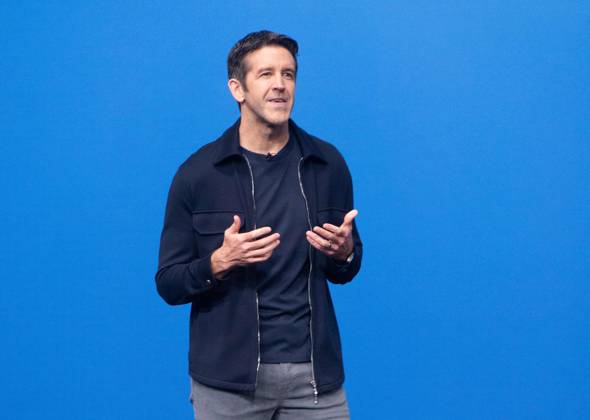 September 9, 2026, Cupertino, United States: Apple Inc. s new chief executive officer, John Ternus, speaks during the company s latest product announcement at an Apple event at the Steve Jobs Theater in Apple Park in Cupertino, California, on September 9, 2026. ( AFP) Cupertino United States  - ZUMAa110 20260909_zaf_a110_075 Copyright: xKarlxMondonx