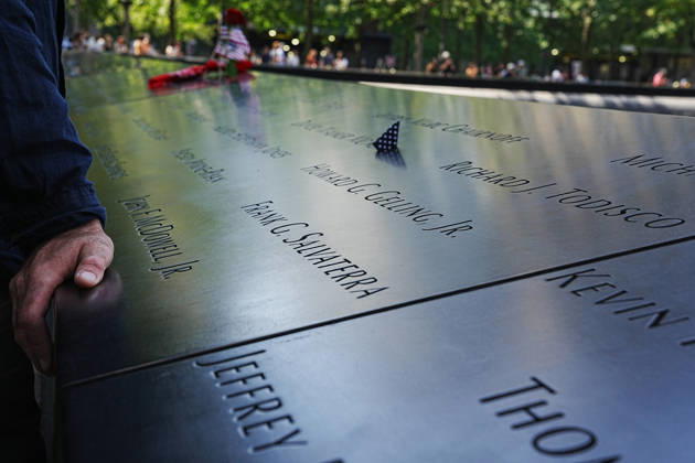 September 9, 2026, New York, New York, USA: Visitors look over the South Tower reflecting pool ahead of the 25th anniversary of the attacks of September 11 at the 9 11 Memorial on September 9, 2026 in New York. New York USA - ZUMAb148 20260909_zap_b148_062 Copyright: xBryanxSmithx
