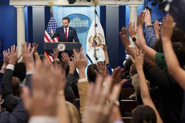 September 9, 2026, Washington, Dc, United States of America: U.S. Vice President J.D Vance responds to a question from reporters during the daily briefing in the James S. Brady Press Briefing Room of the White House, September 3, 2026 in Washington, D.C. Washington United States of America - ZUMAp138 20260909_zaa_p138_009 Copyright: xEmilyxJ.xHiggins WhitexHousex